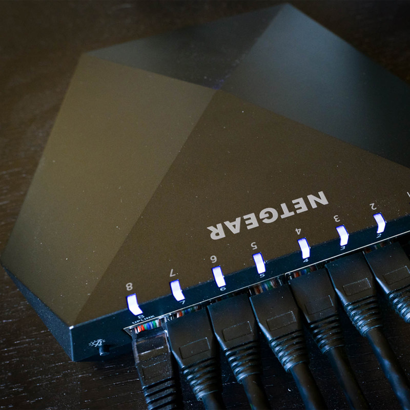 Netgear S8000 Gaming 8-Port Gi - Ethernet Switch 8 Port 评论和价格